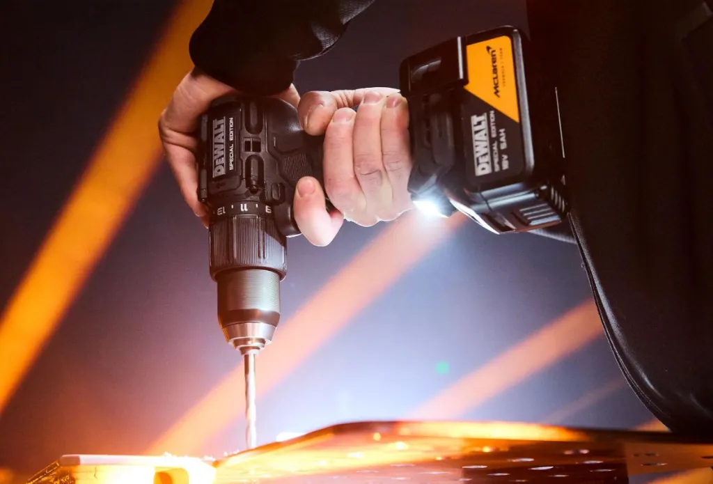 Visseuse Dewalt 8.webp