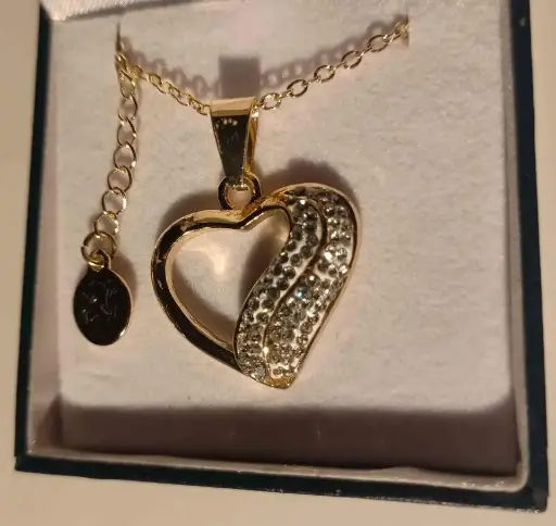 [Collier coeur] Collier en Coeur < 3 Heart necklace